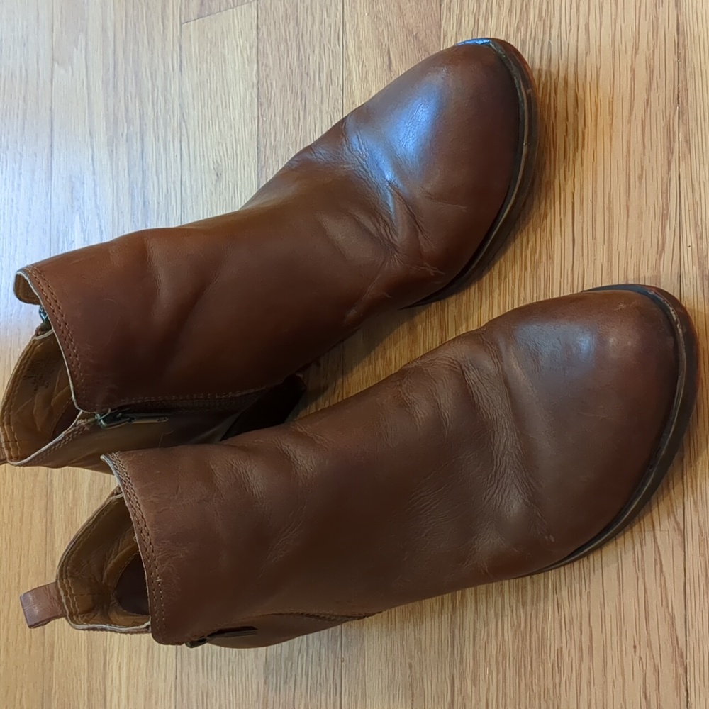 Lucky Basel Brown Leather Ankle Boots 9.5/39.5